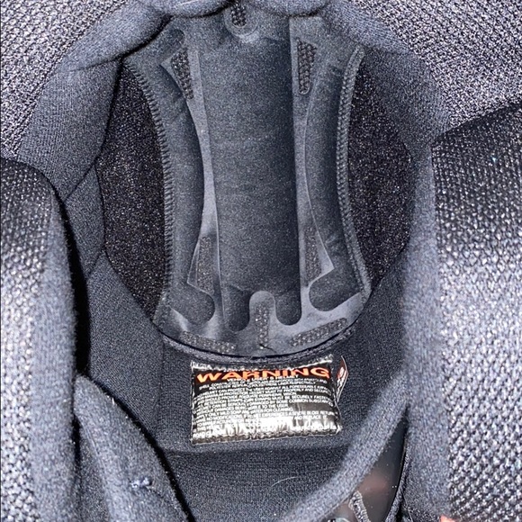 LIKE NEW Harley Davidson Motorcycle Helmet - Picture 4 of 8